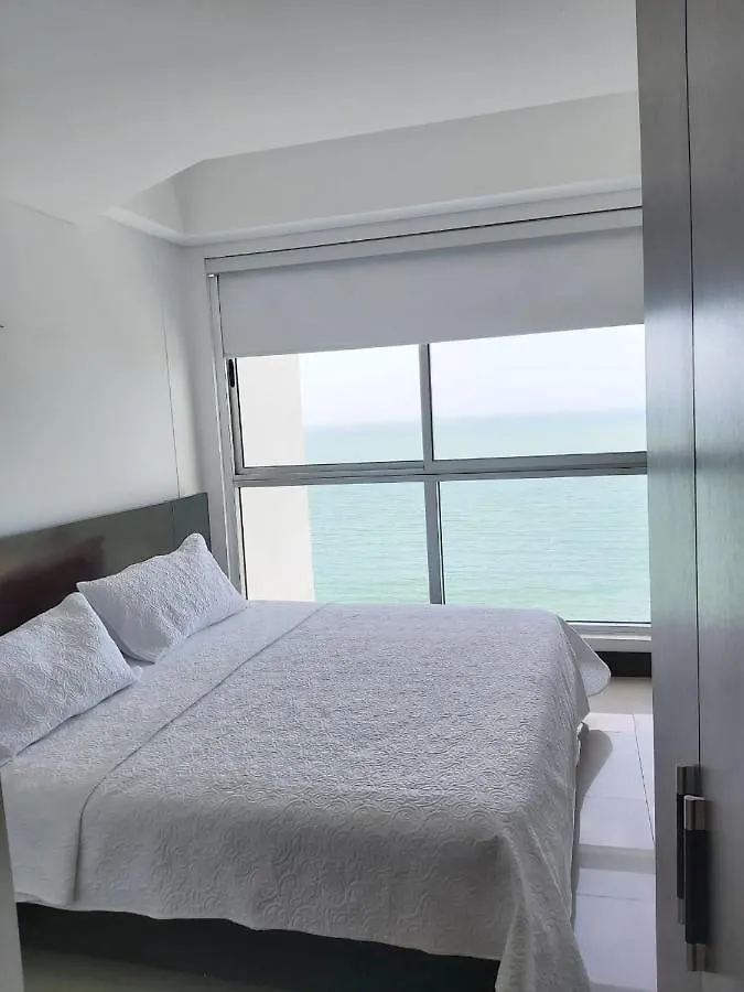 Palmetto Eliptic Luxury Beachfront Apartment Bocagrande Cartagena